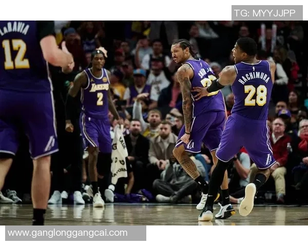 詹姆斯缺阵对阵马刺 再缺席一场将无缘奖项评选